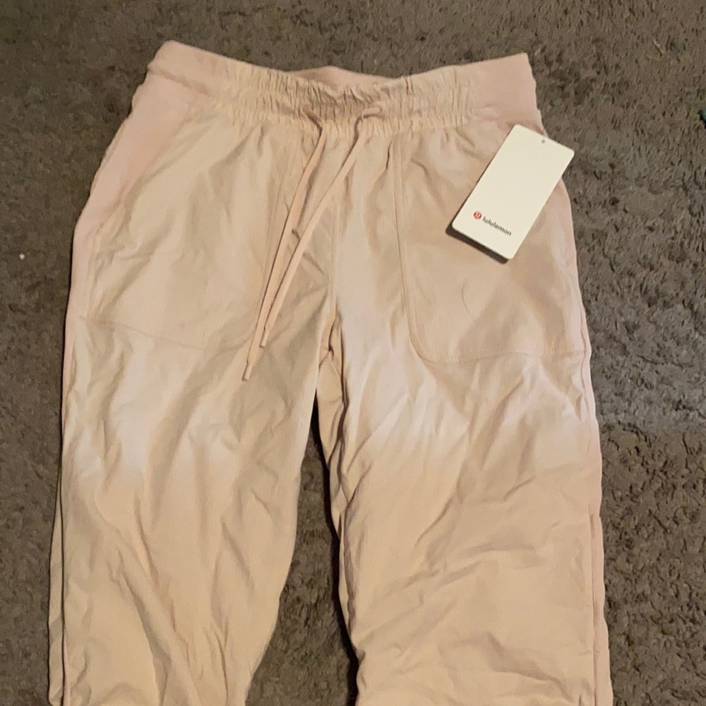 NWT Lululemon beyond the studio lined jogger